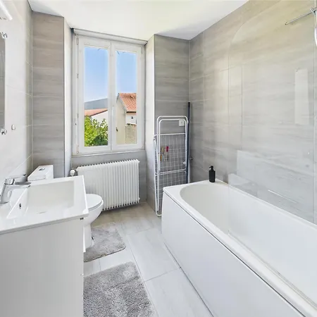 Cocon Blanca- 1er Etage Prox Centre Apartment *